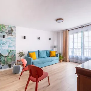acogedor-apartamento-en-puerto-de-la-cruz.tenerifehoteles.net/